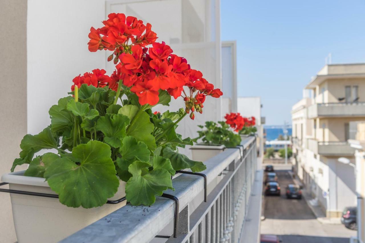 Incentro Hotel กัลลีโปลี ภายนอก รูปภาพ